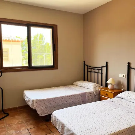 Con Piscina Holiday home *